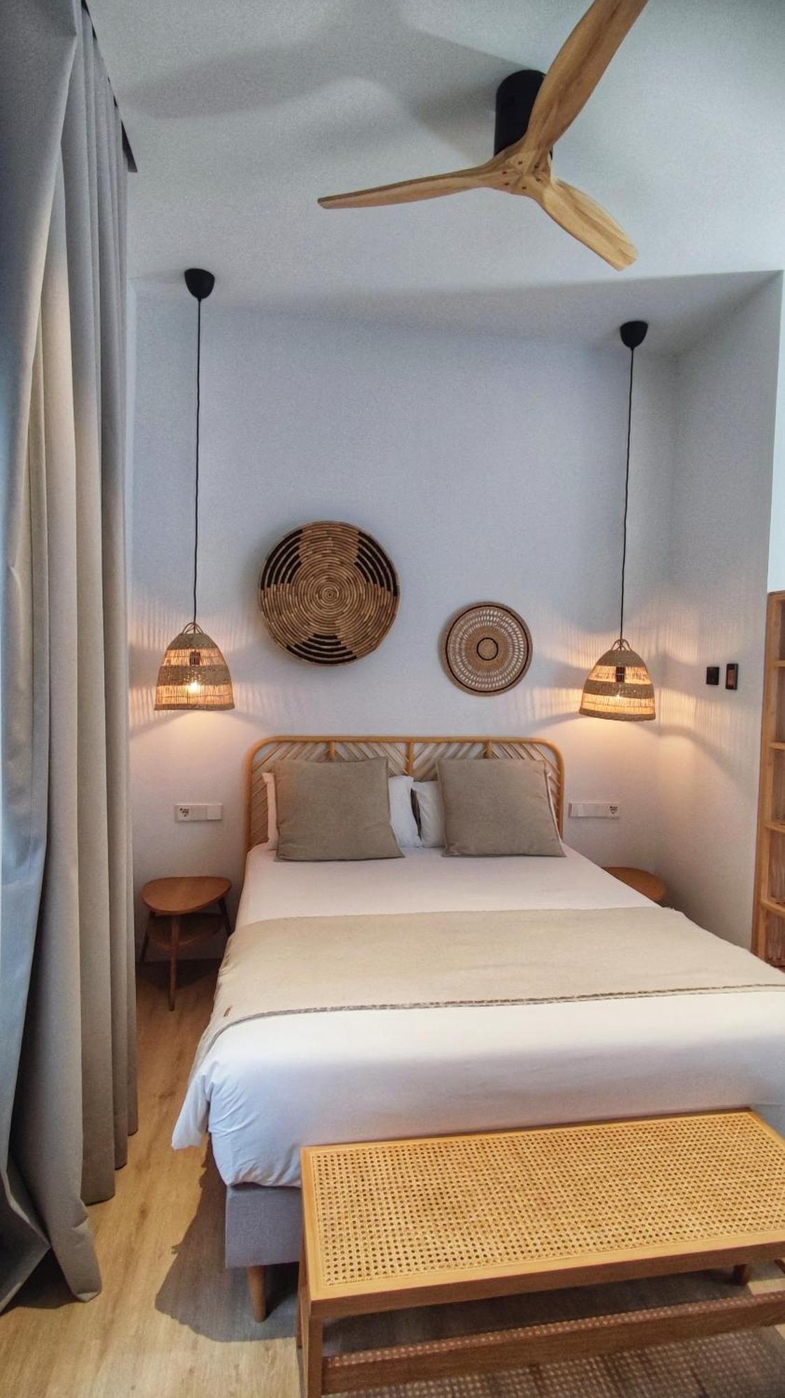 Casa Du Soleil Hostal Boutique Madrid Oda fotoğraf