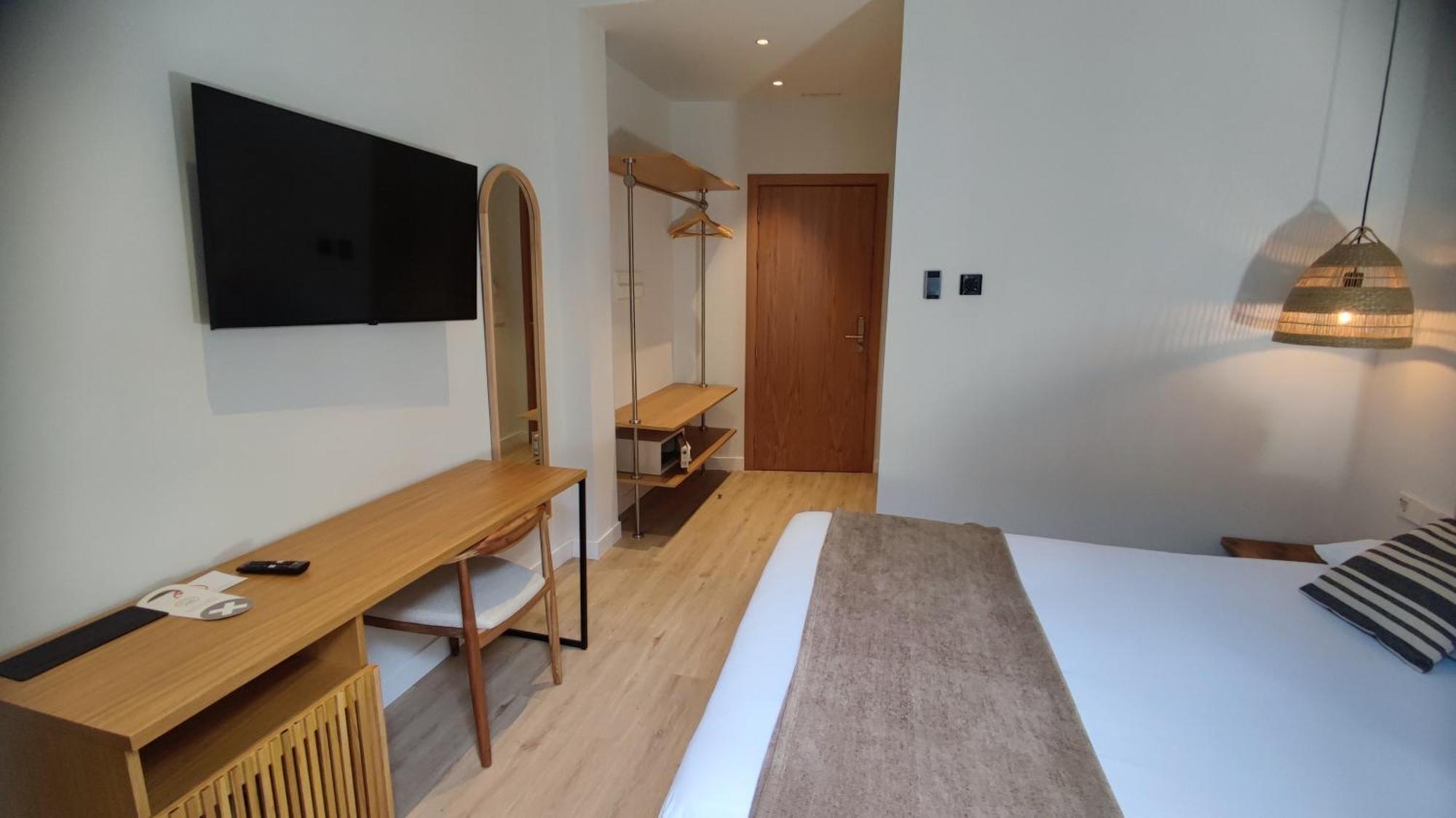 Casa Du Soleil Hostal Boutique Madrid Oda fotoğraf