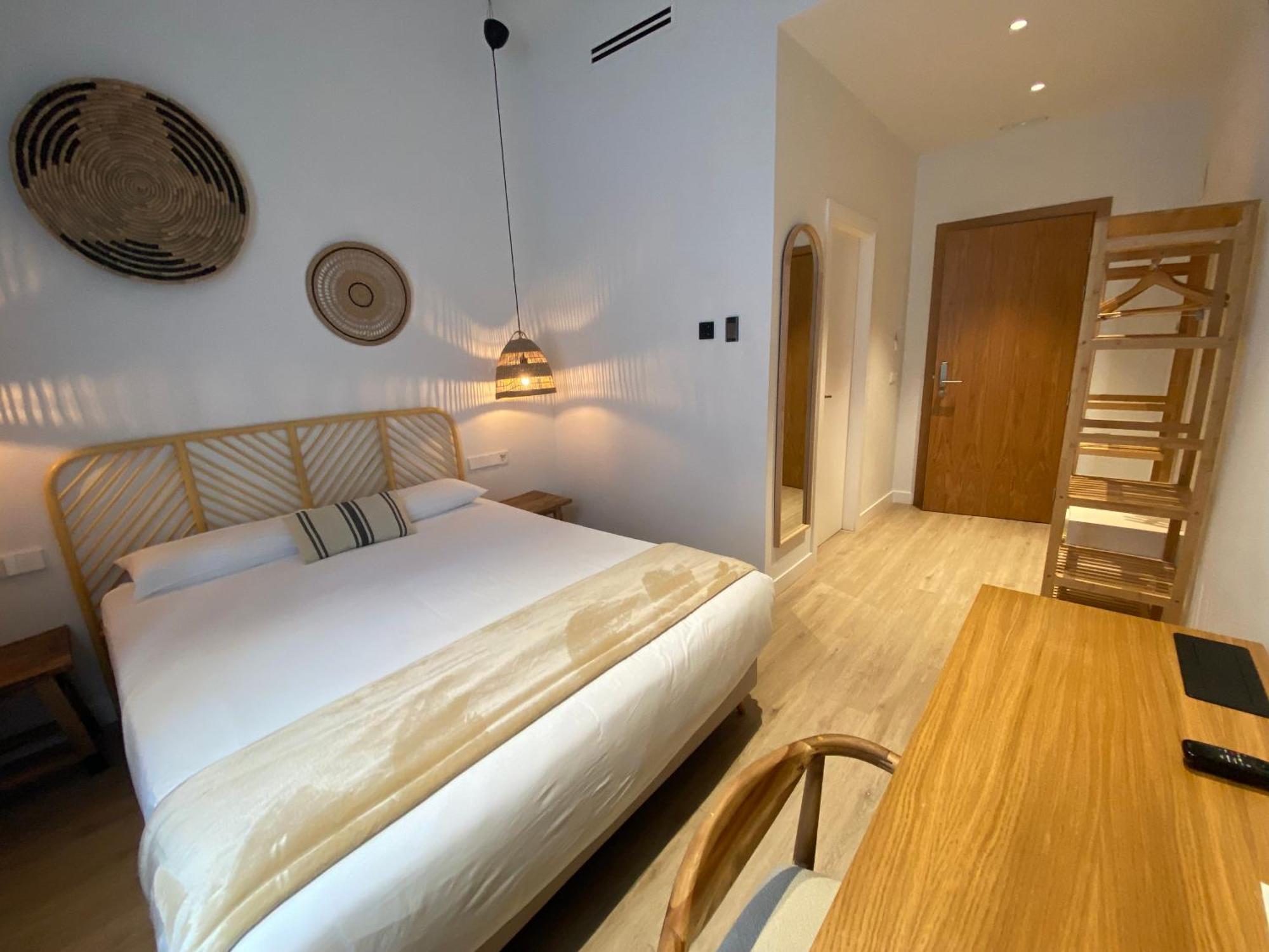 Casa Du Soleil Hostal Boutique Madrid Oda fotoğraf